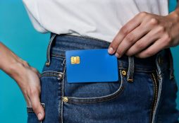 Cómo solicitar la tarjeta de débito Gold BX+